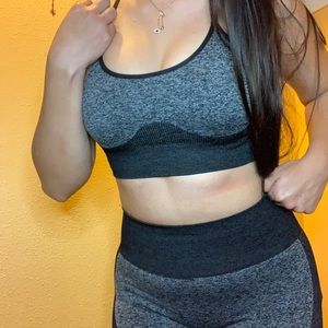 Two piece work out clothes in dark grey